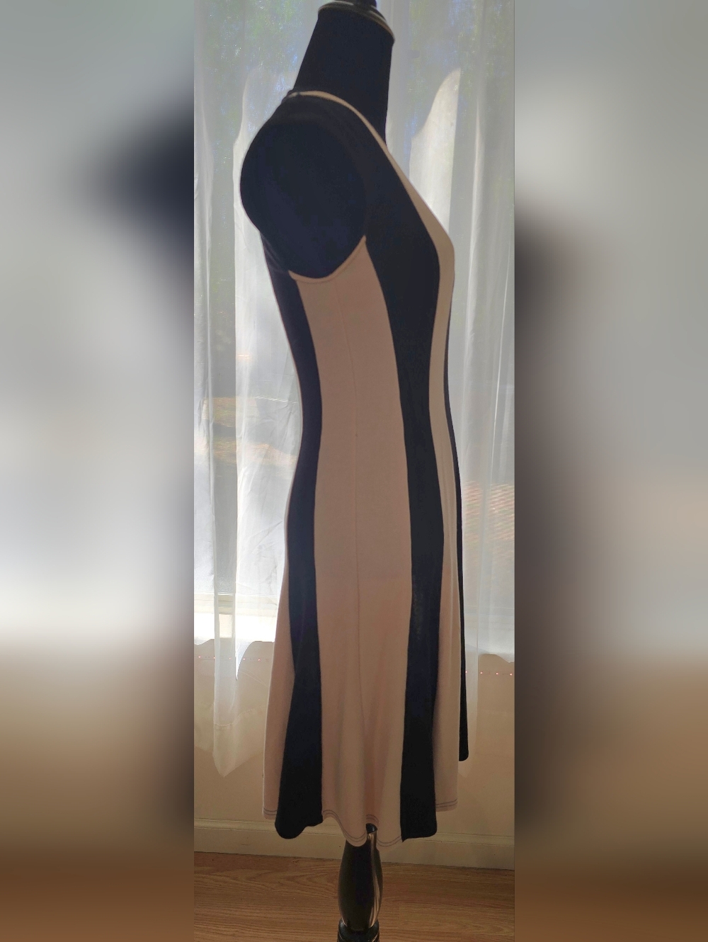 Venus Black and Beige Bodycon Dress - Women's Elegant Colorblock Dress - Picture 2 of 4